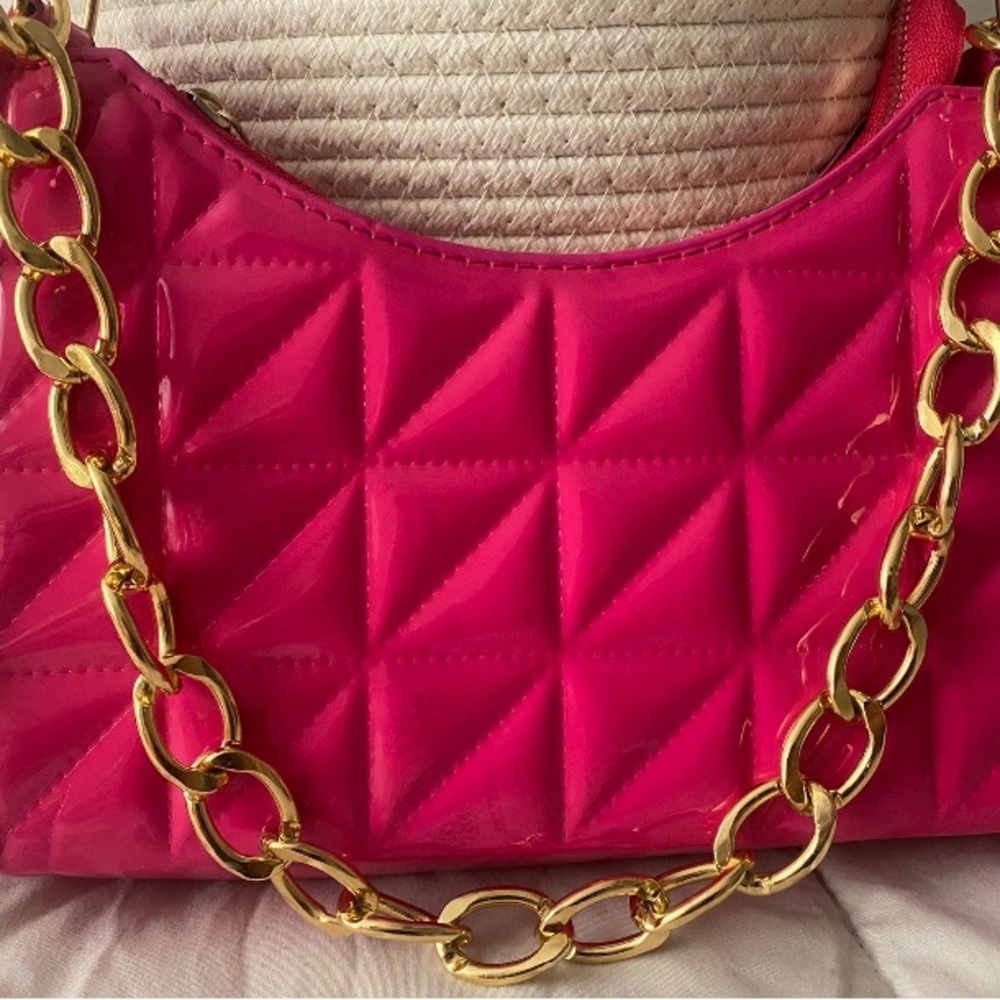 Quilted Pink Handbag with Gold Chain